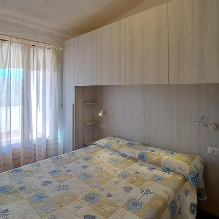 Residenziale Trilocale 4 Posti Letto Via Loiri