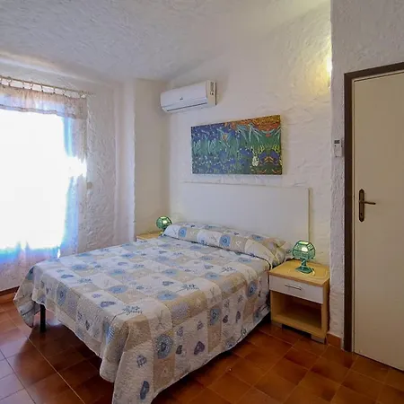 Residenziale Trilocale 4 Posti Letto Via Loiri Сasa de vacaciones San Teodoro (Sardinia)
