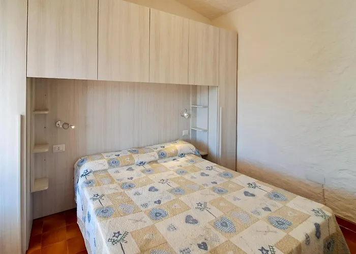 Residenziale Trilocale 4 Posti Letto Via Loiri Prázdninový dům *